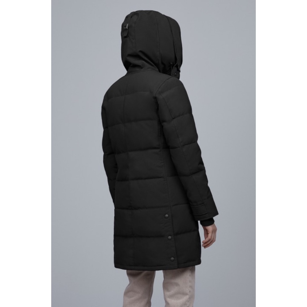 *SOLD* Authentic Canada Goose Shelburne parka EUC - Picture 3 of 9
